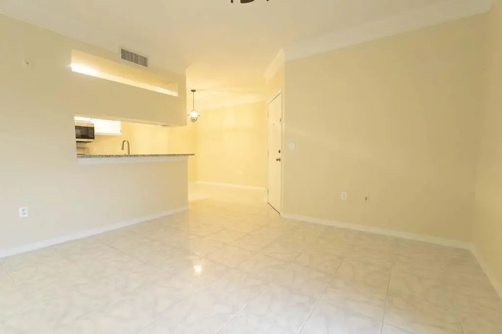 11521 Villa Grand Fort Myers FL 33913