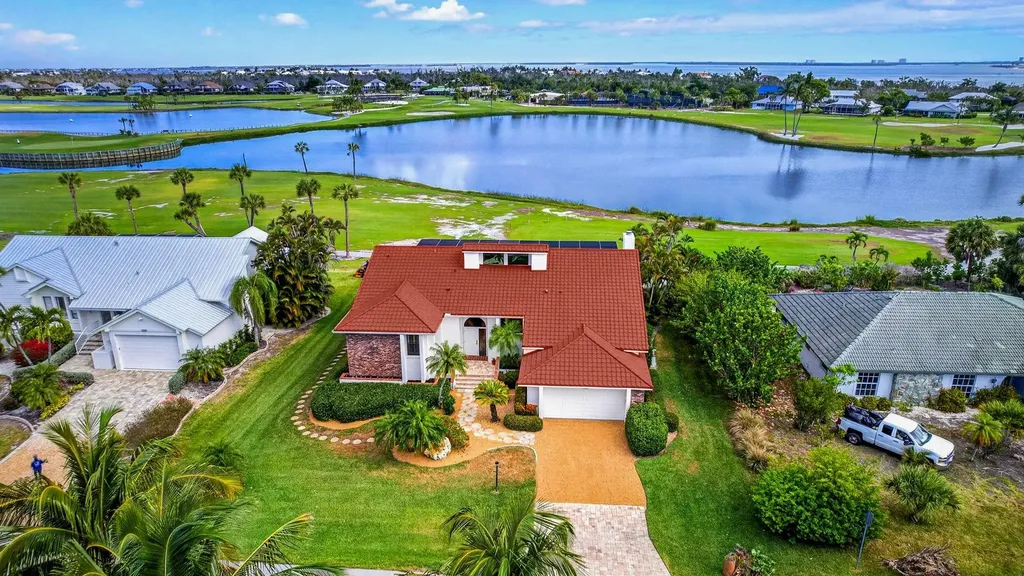 1057 Sand Castle Road Sanibel FL 33957