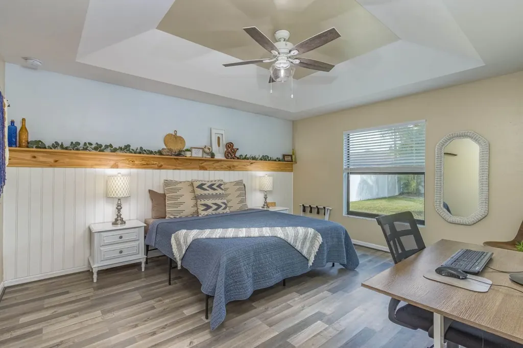 132 SE 27th Terrace Cape Coral FL 33904