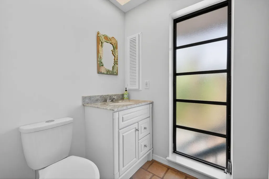 4556 Bowen Bayou Road Sanibel FL 33957