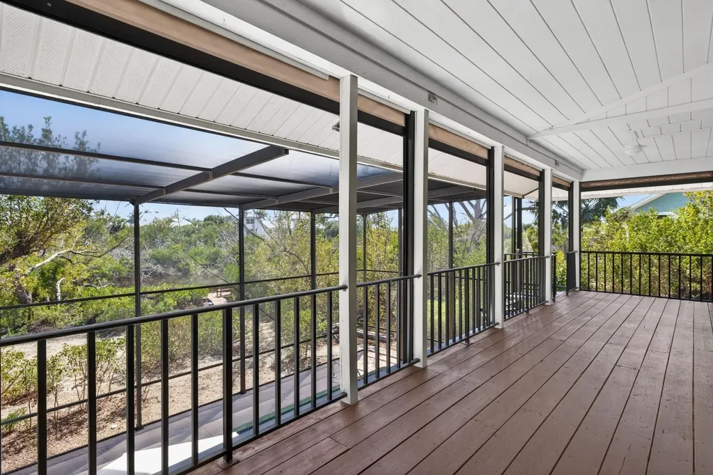 4556 Bowen Bayou Road Sanibel FL 33957