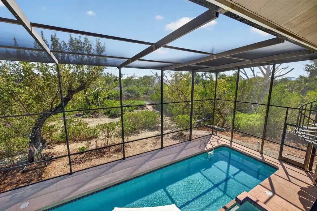 4556 Bowen Bayou Road Sanibel FL 33957