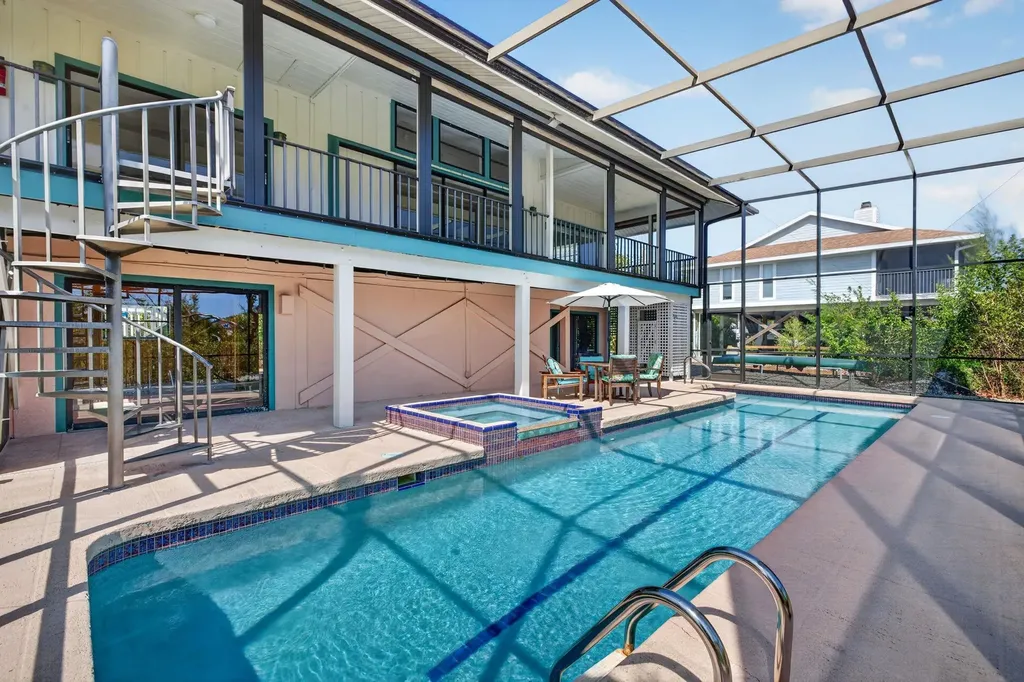 4556 Bowen Bayou Road Sanibel FL 33957