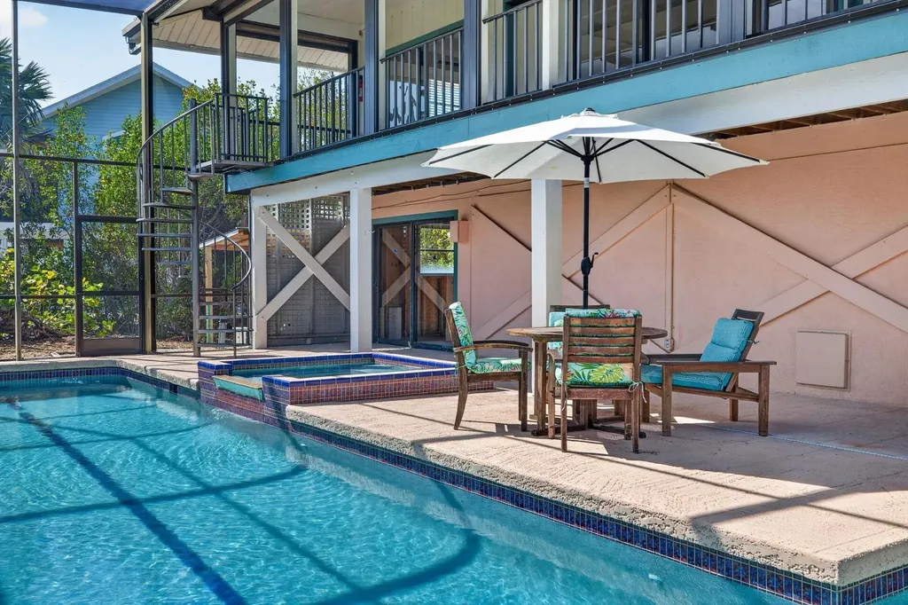 4556 Bowen Bayou Road Sanibel FL 33957