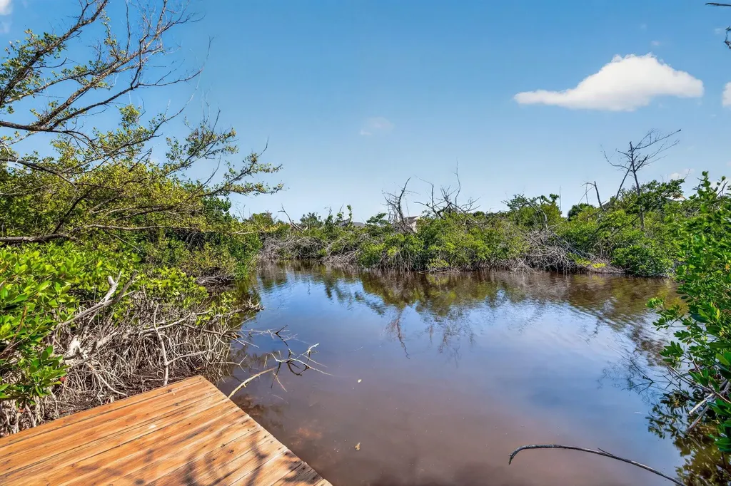 4556 Bowen Bayou Road Sanibel FL 33957