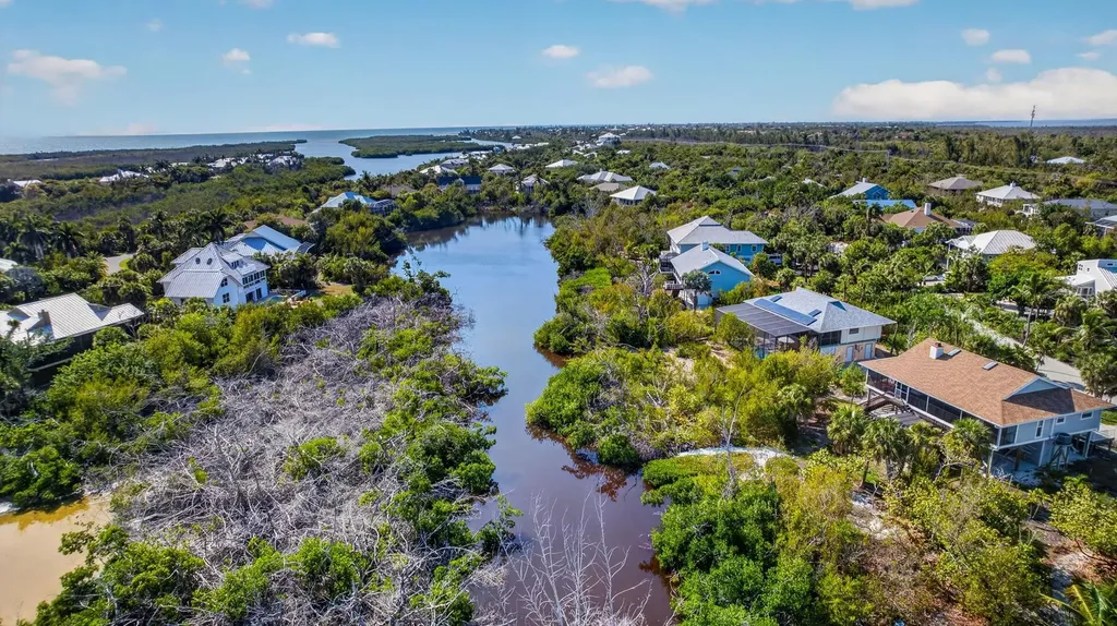 4556 Bowen Bayou Road Sanibel FL 33957