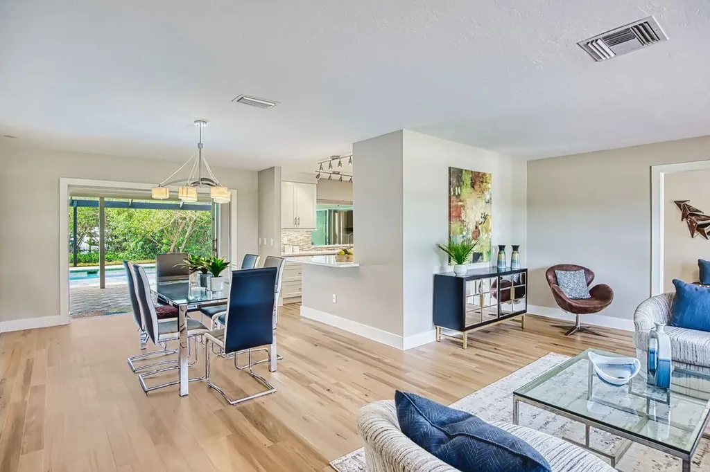 880 Deep Lagoon Lane Fort Myers FL 33919
