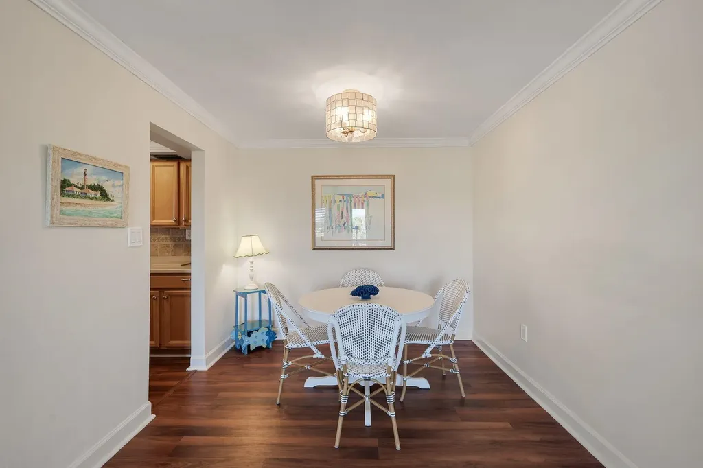 1610 Middle Gulf Drive Sanibel FL 33957