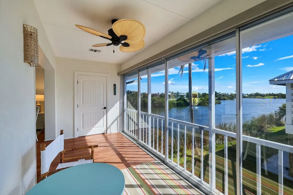 1610 Middle Gulf Drive Sanibel FL 33957