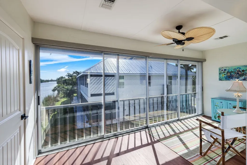 1610 Middle Gulf Drive Sanibel FL 33957