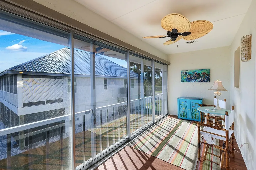 1610 Middle Gulf Drive Sanibel FL 33957