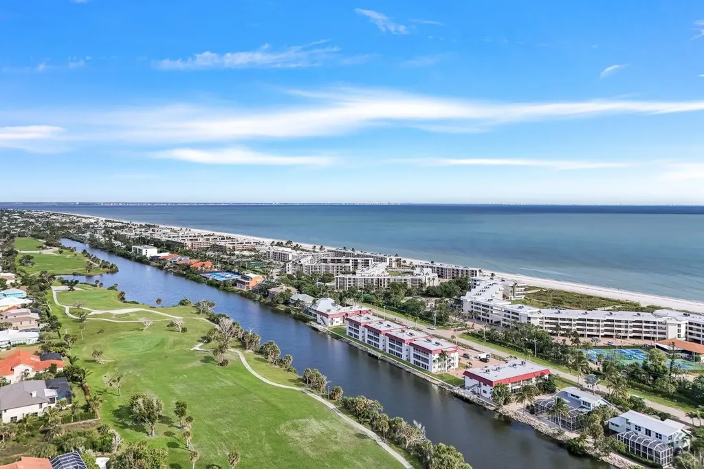 1610 Middle Gulf Drive Sanibel FL 33957
