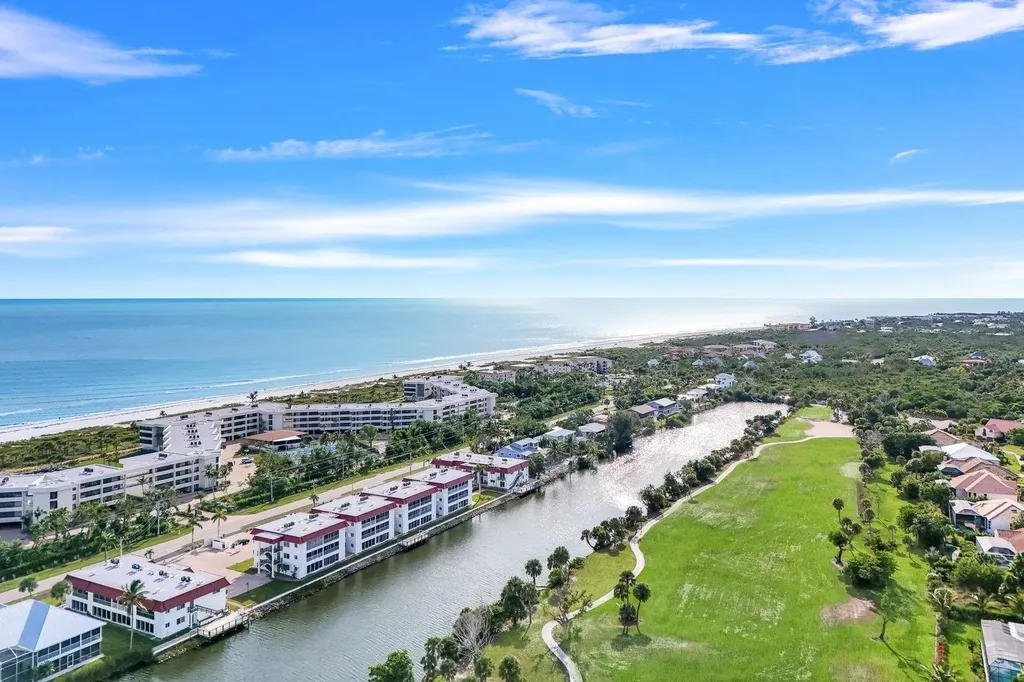 1610 Middle Gulf Drive Sanibel FL 33957