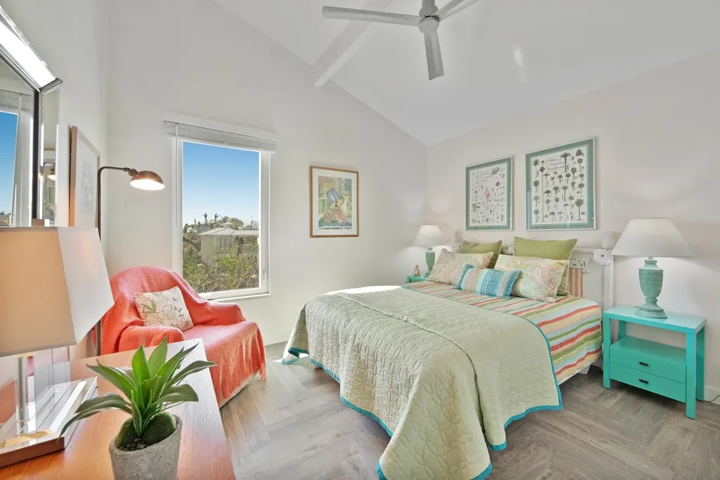 2499 Harbour Lane Sanibel FL 33957