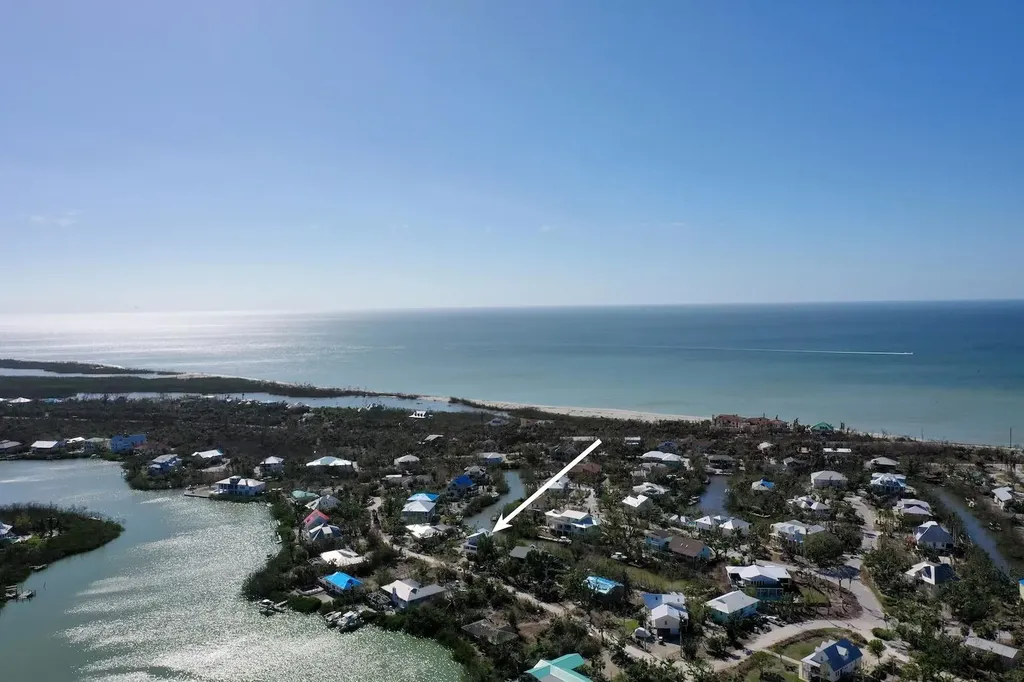 2499 Harbour Lane Sanibel FL 33957