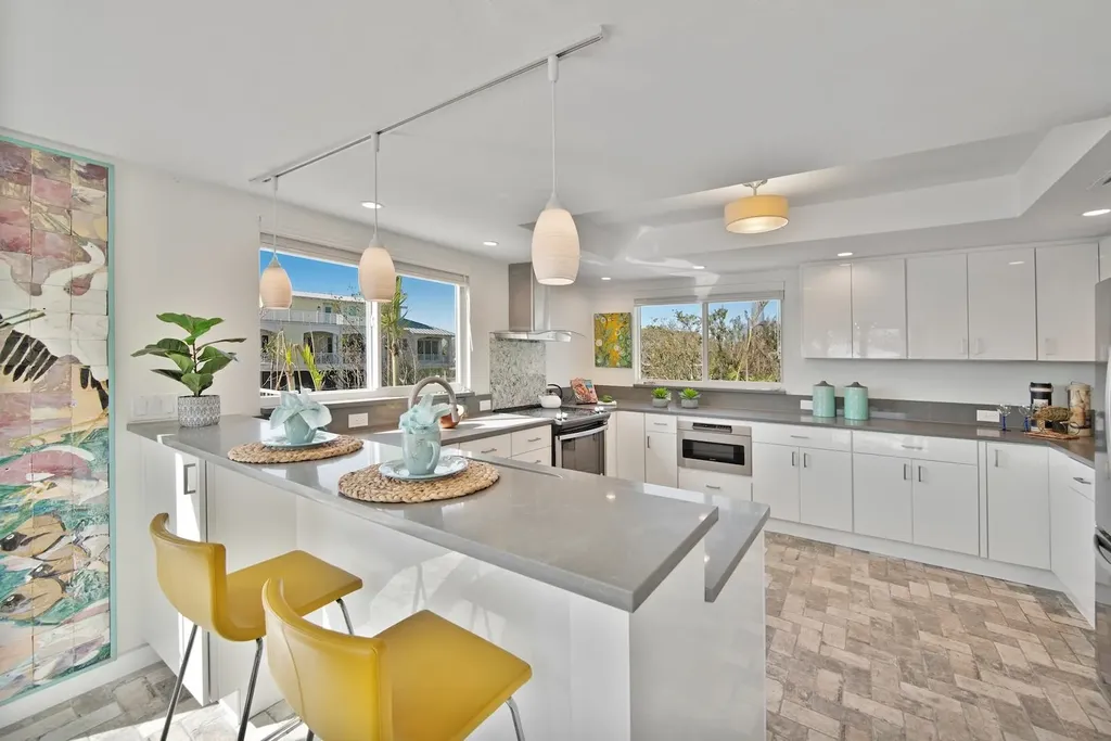 2499 Harbour Lane Sanibel FL 33957