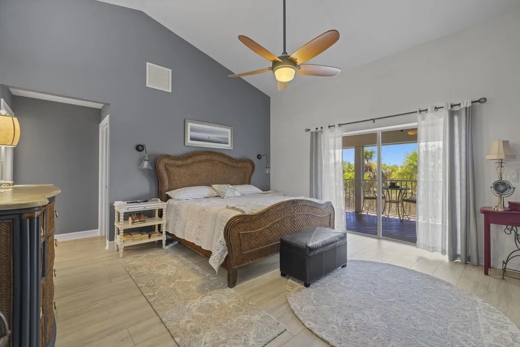 485 Peachtree Road Sanibel FL 33957
