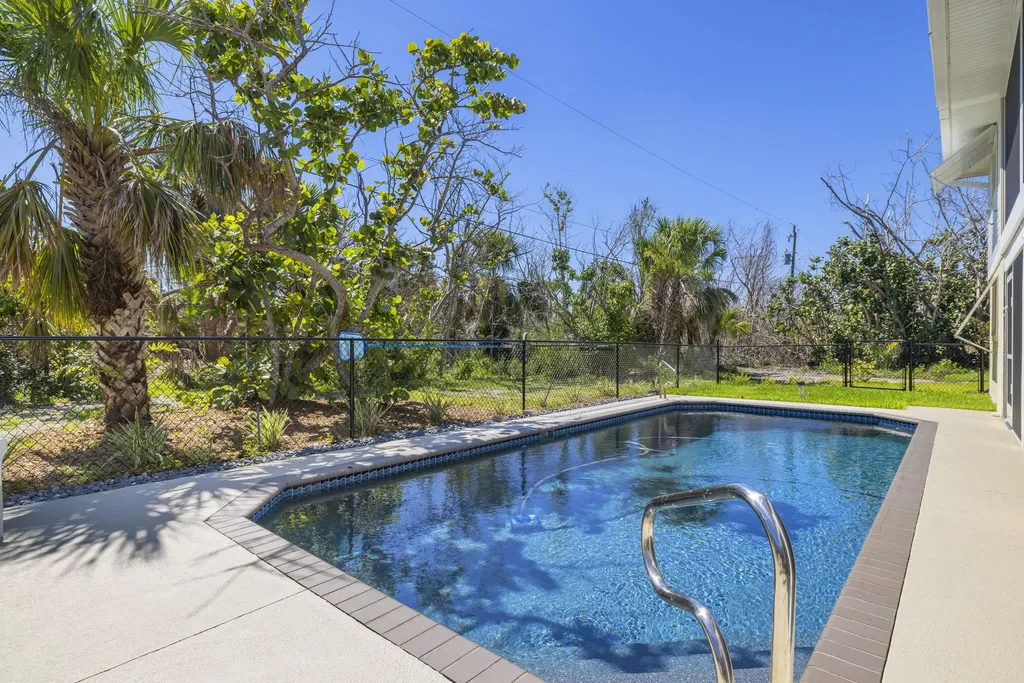 485 Peachtree Road Sanibel FL 33957