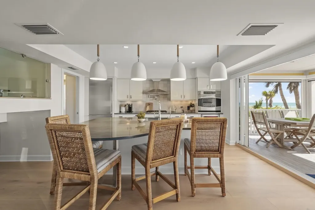 1 Sunset Captiva Lane Captiva FL 33924