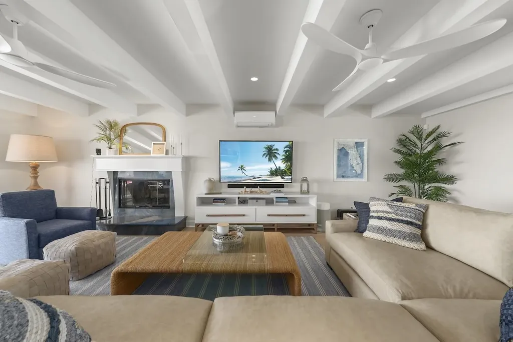 1 Sunset Captiva Lane Captiva FL 33924