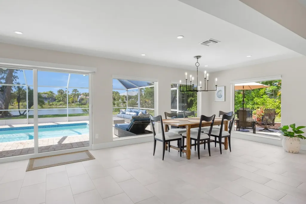 283 Palm Lake Drive Sanibel FL 33957