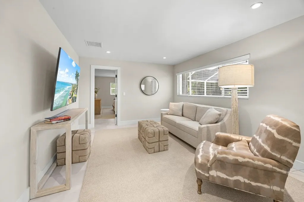 283 Palm Lake Drive Sanibel FL 33957