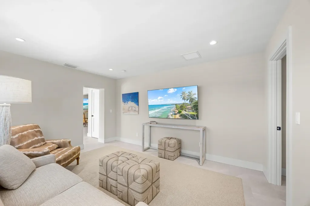 283 Palm Lake Drive Sanibel FL 33957