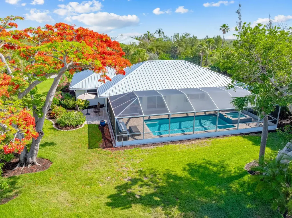 283 Palm Lake Drive Sanibel FL 33957
