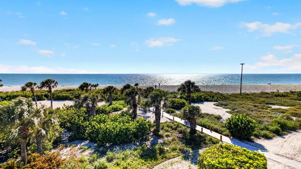 2125 Gulf Beach Villas Captiva FL 33924