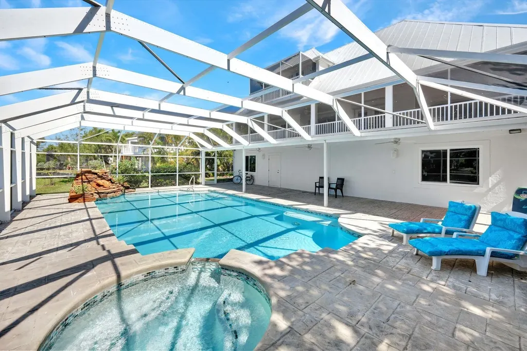 9007 Mockingbird Drive Sanibel FL 33957
