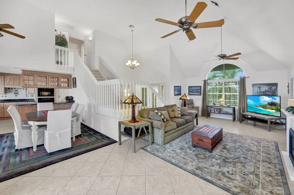 9007 Mockingbird Drive Sanibel FL 33957