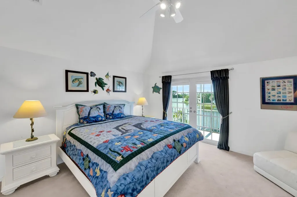 9007 Mockingbird Drive Sanibel FL 33957