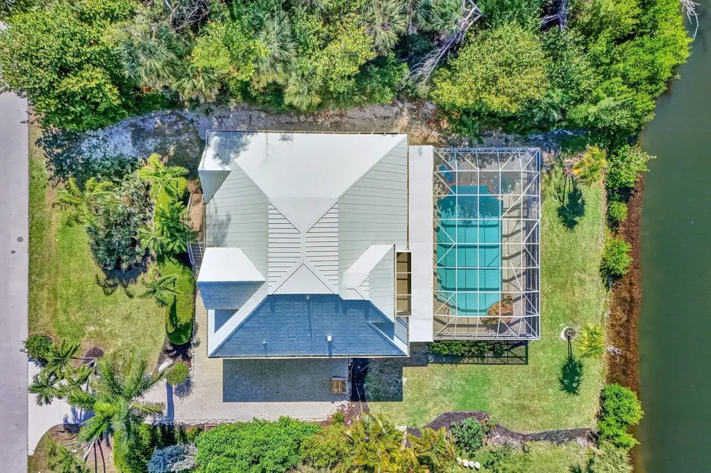 9007 Mockingbird Drive Sanibel FL 33957