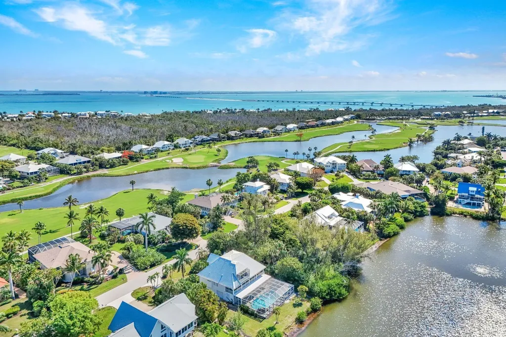 9007 Mockingbird Drive Sanibel FL 33957