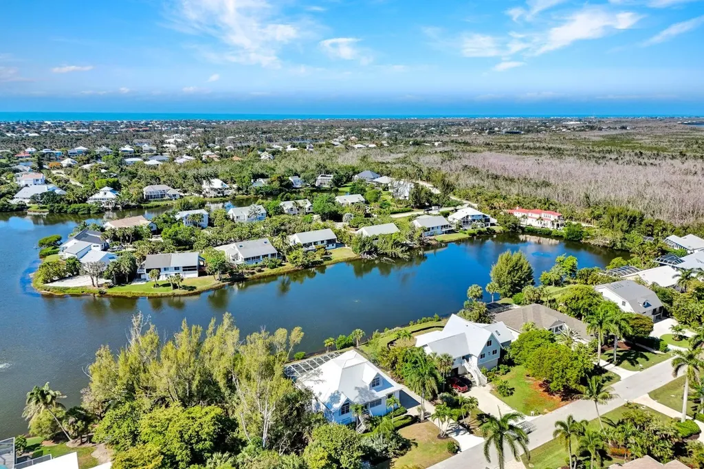 9007 Mockingbird Drive Sanibel FL 33957