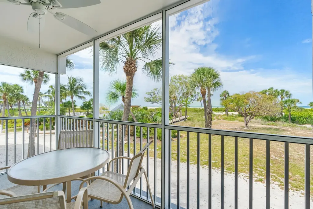 2216 Beach Villas Captiva FL 33924