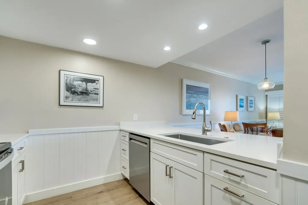 2216 Beach Villas Captiva FL 33924
