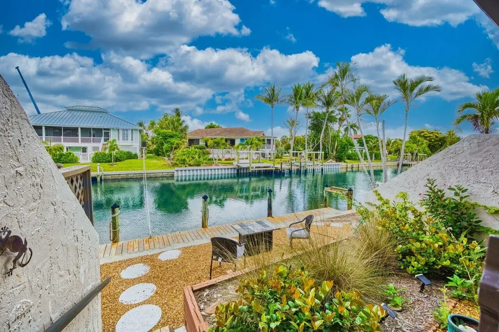 820 E Gulf Drive Sanibel FL 33957