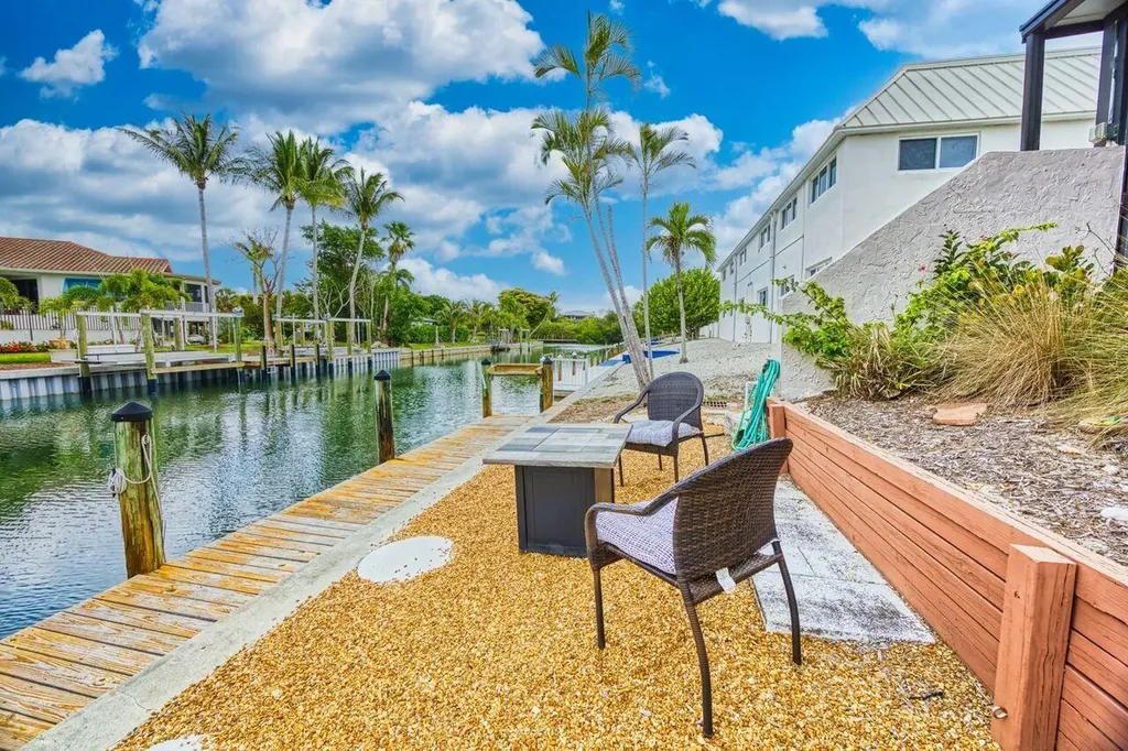 820 E Gulf Drive Sanibel FL 33957