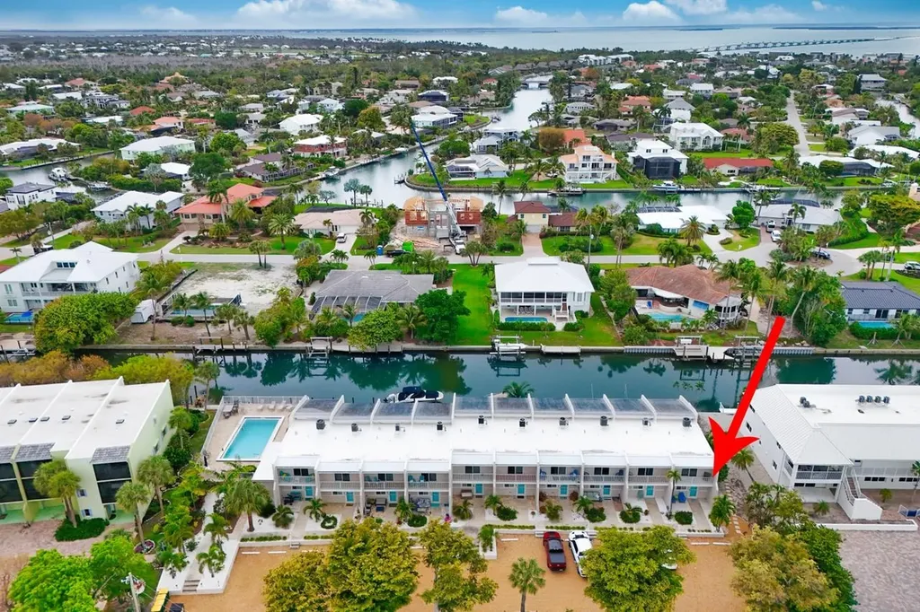 820 E Gulf Drive Sanibel FL 33957