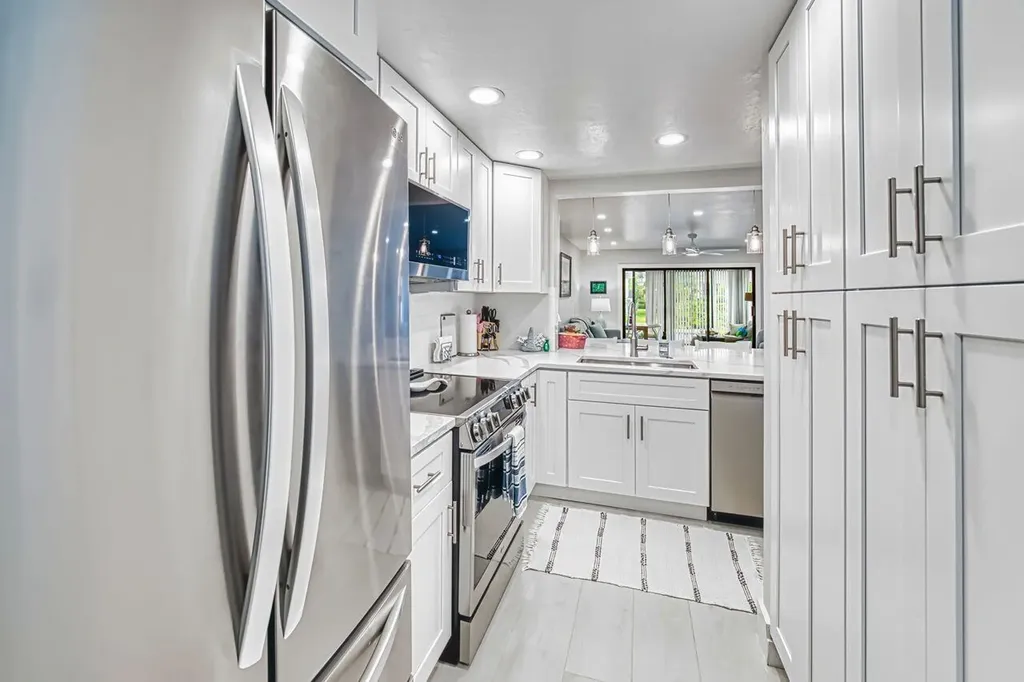 820 E Gulf Drive Sanibel FL 33957