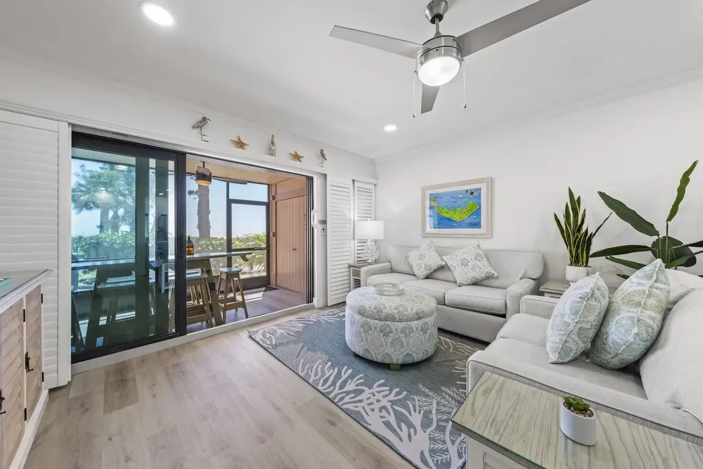 625 Nerita Street Sanibel FL 33957-6803