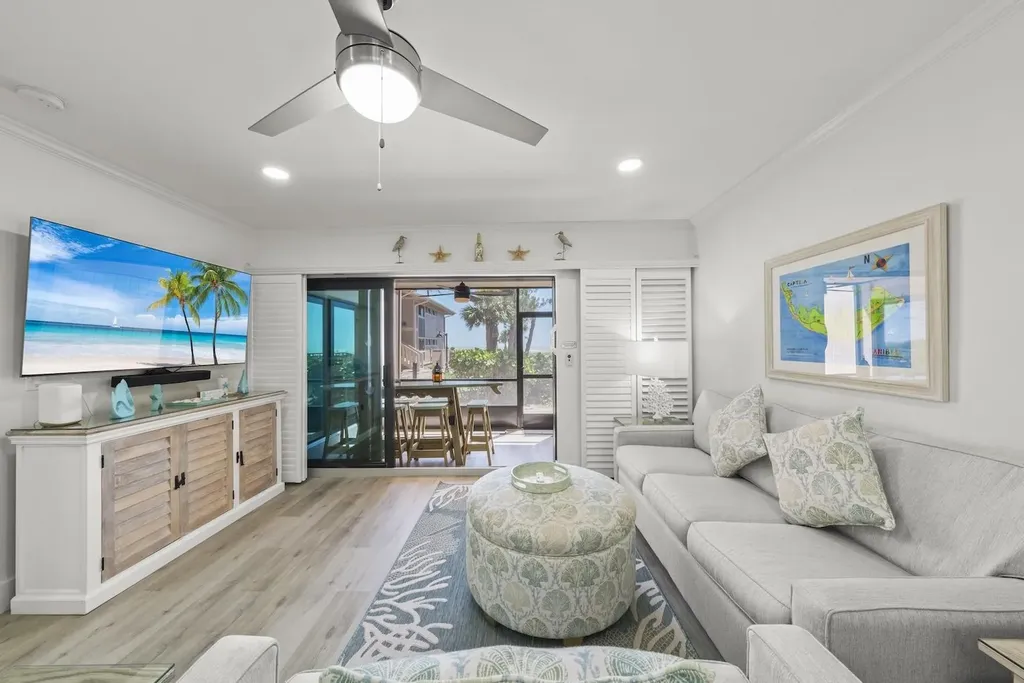 625 Nerita Street Sanibel FL 33957-6803