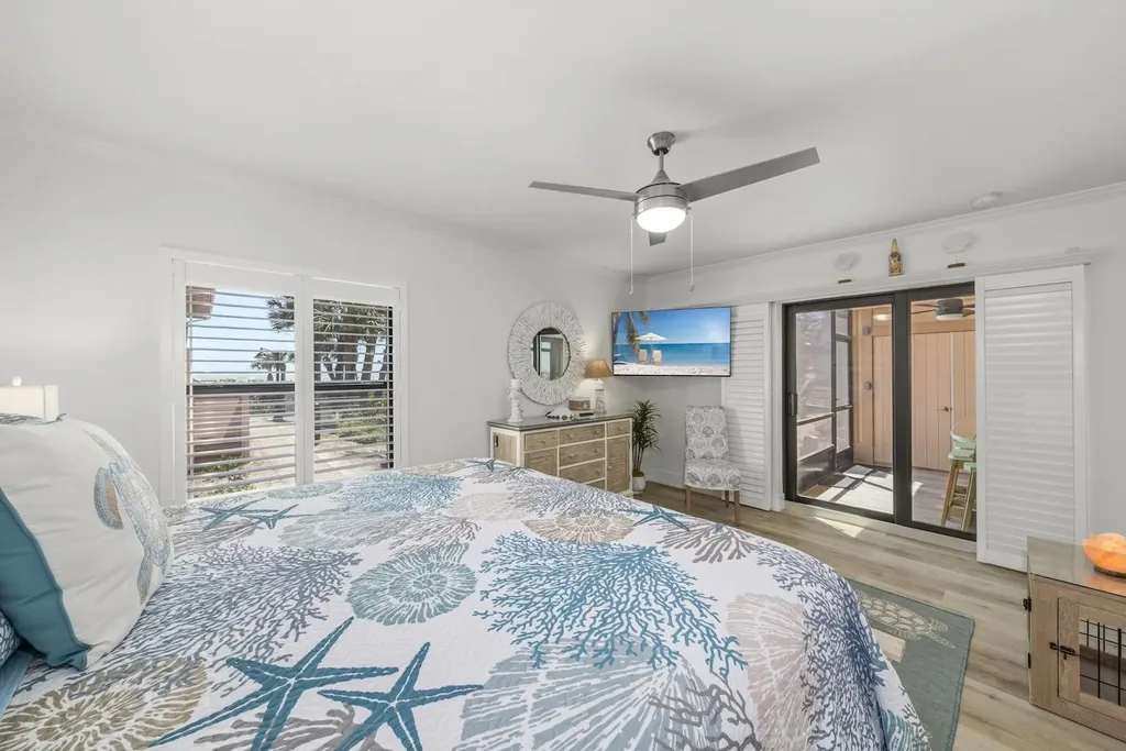 625 Nerita Street Sanibel FL 33957-6803