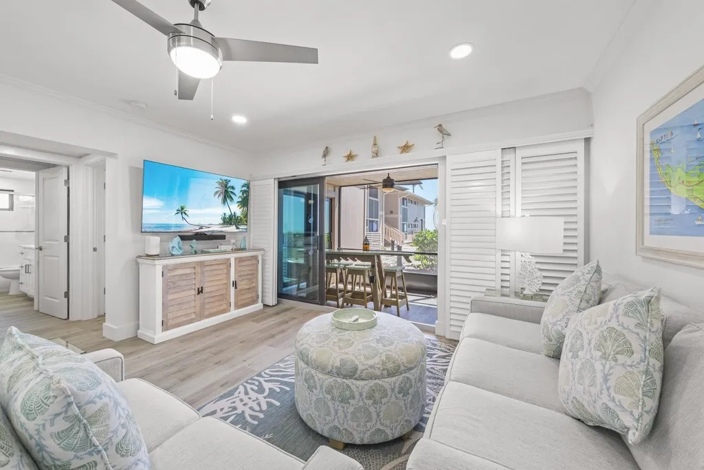 625 Nerita Street Sanibel FL 33957-6803