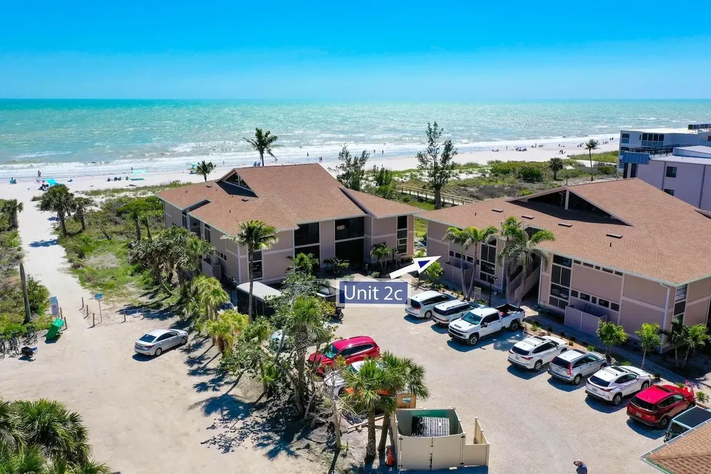 625 Nerita Street Sanibel FL 33957-6803