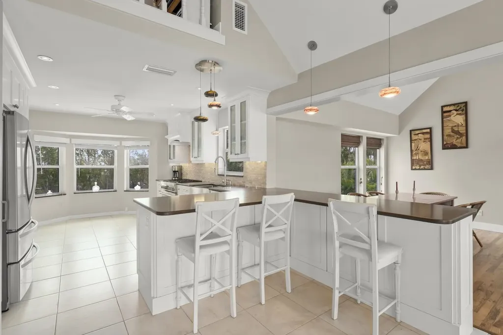 1406 Sanderling Circle Sanibel FL 33957