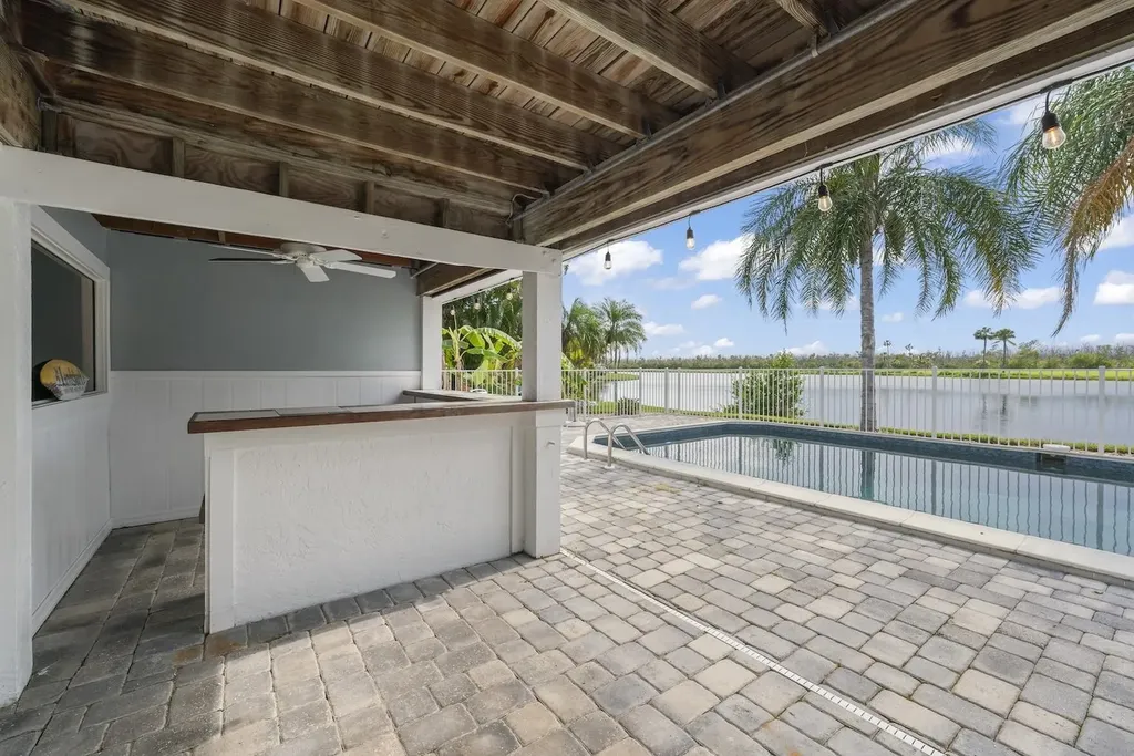 1406 Sanderling Circle Sanibel FL 33957