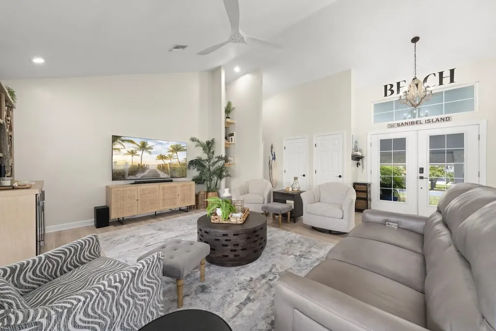 207 Daniel Drive Sanibel FL 33957