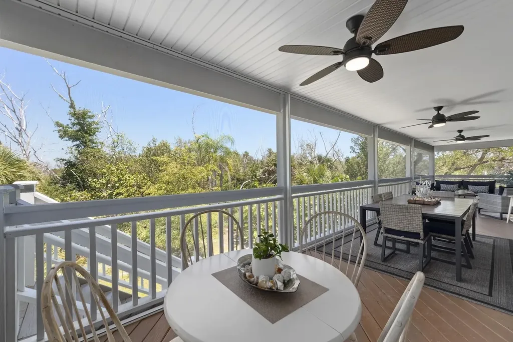 207 Daniel Drive Sanibel FL 33957